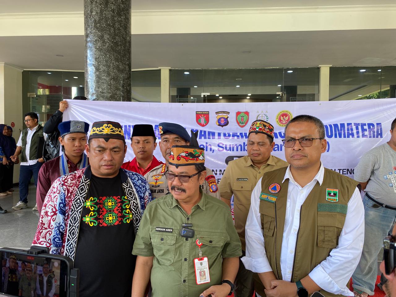 Pemprov Sumbar Terima Dukungan Kemanusiaan Rp2,7 Miliar dari Masyarakat Kalimantan Tengah