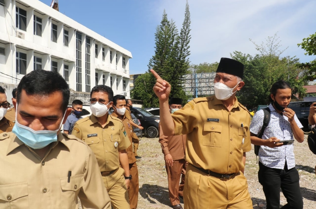Gubernur Sumbar Ajak Warga Mampu Sekolahkan Anaknya ke Swasta