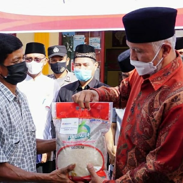 Penyaluran Beras Bantuan PPKM Kabupaten Agam Mencapai 50,77 Persen.