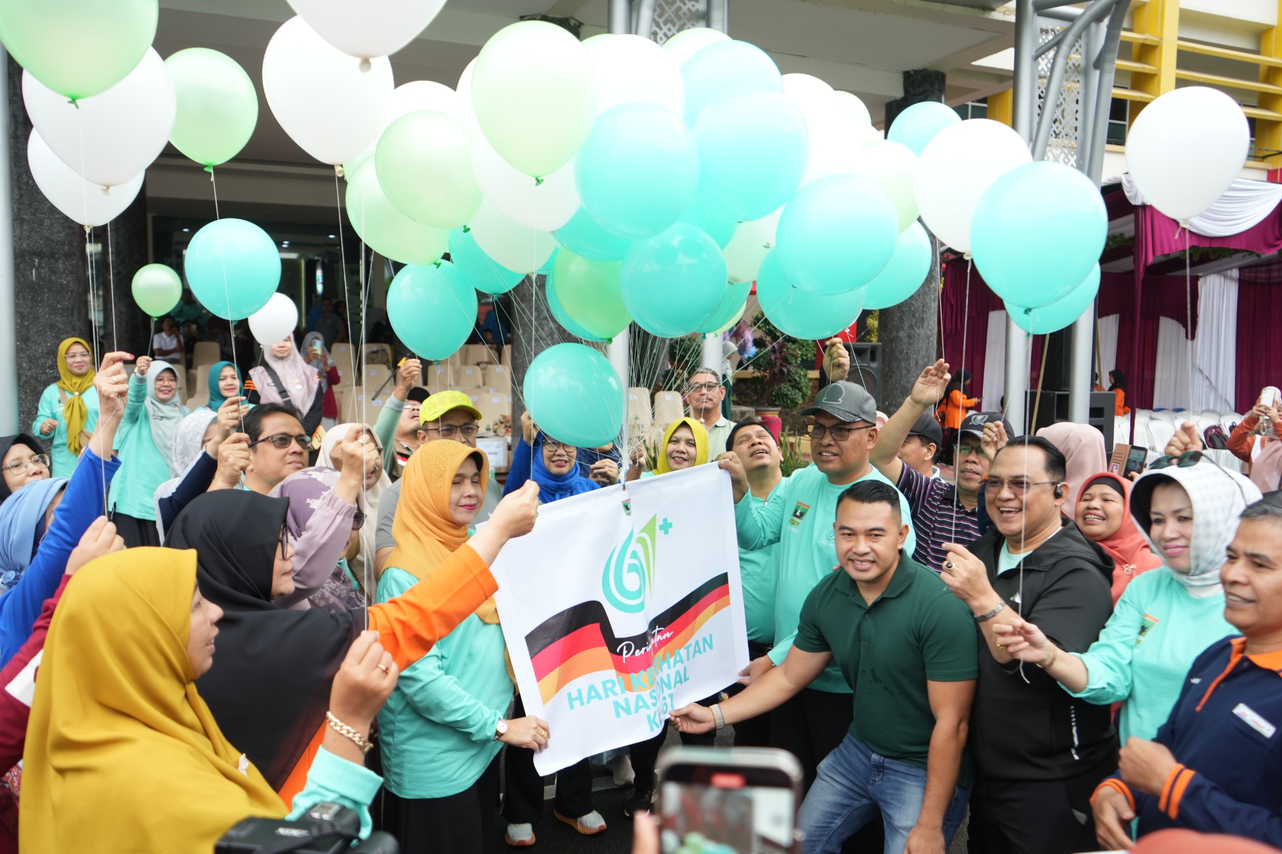 Hari Kesehatan Nasional ke-61: Wujudkan Generasi Sehat Menuju Indonesia Emas 2045