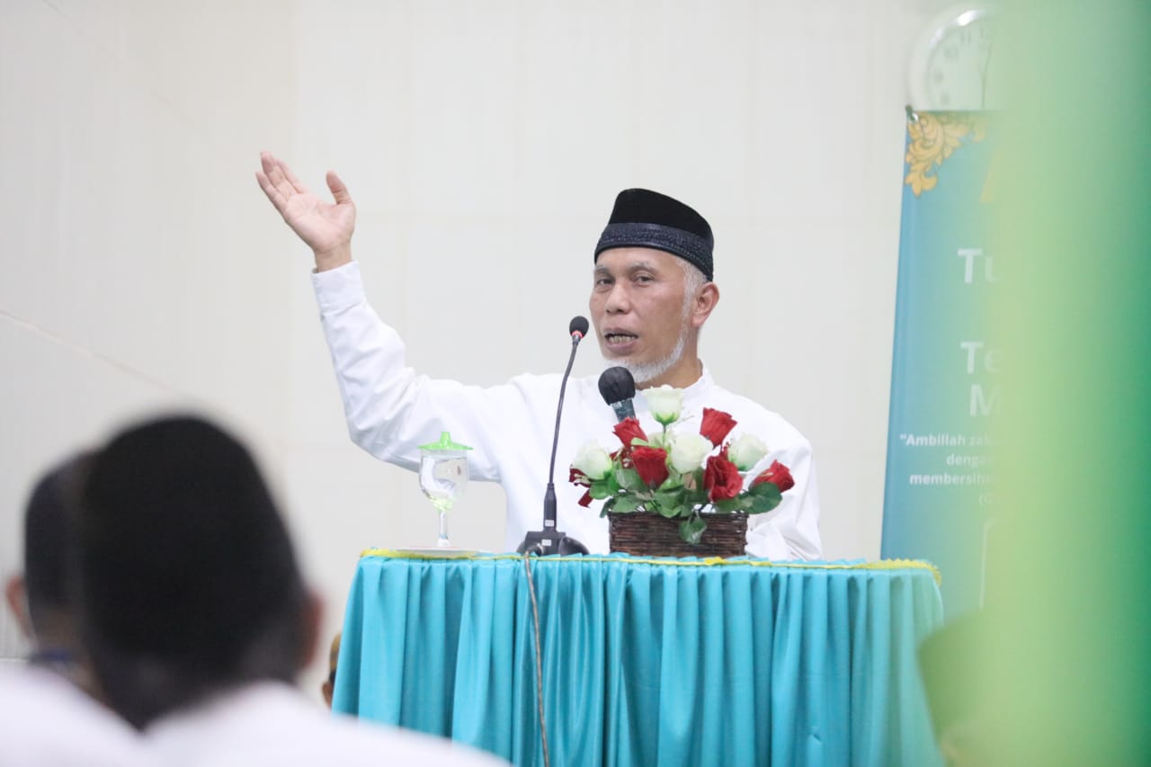 Dihadiri Jajaran Pemko Dumai, Gubernur Mahyeldi Isi Kajian Subuh Madani di Perumahan Panorama Dumai