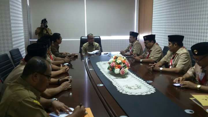 Wakil Gubernur Drs.H. Nasrul Abit Terima Kunjungan Pimpinan Kwarda Pramuka Sumatera Barat