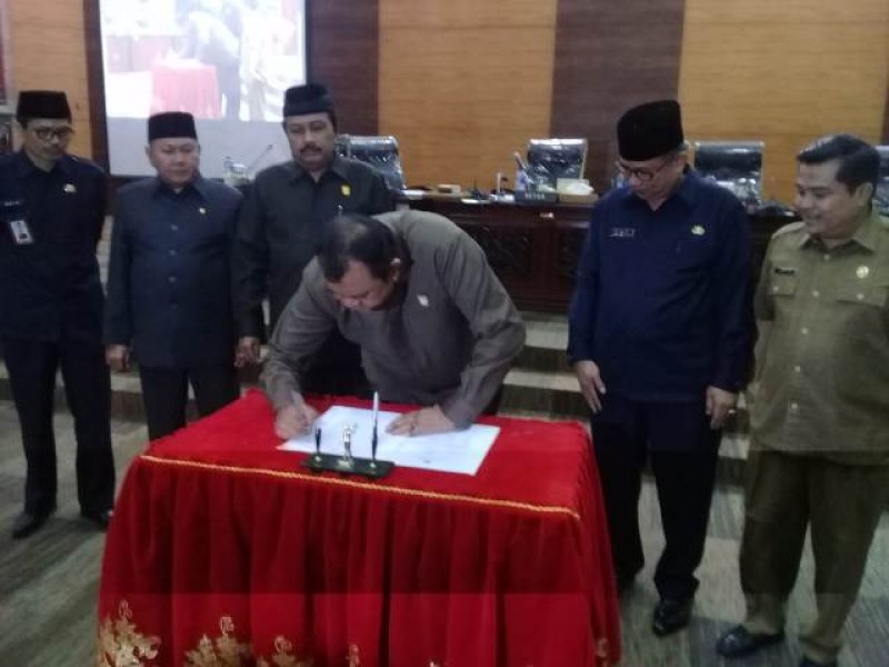 Resmi, 1 Oktober Sebagai Hari Jadi Sumbar