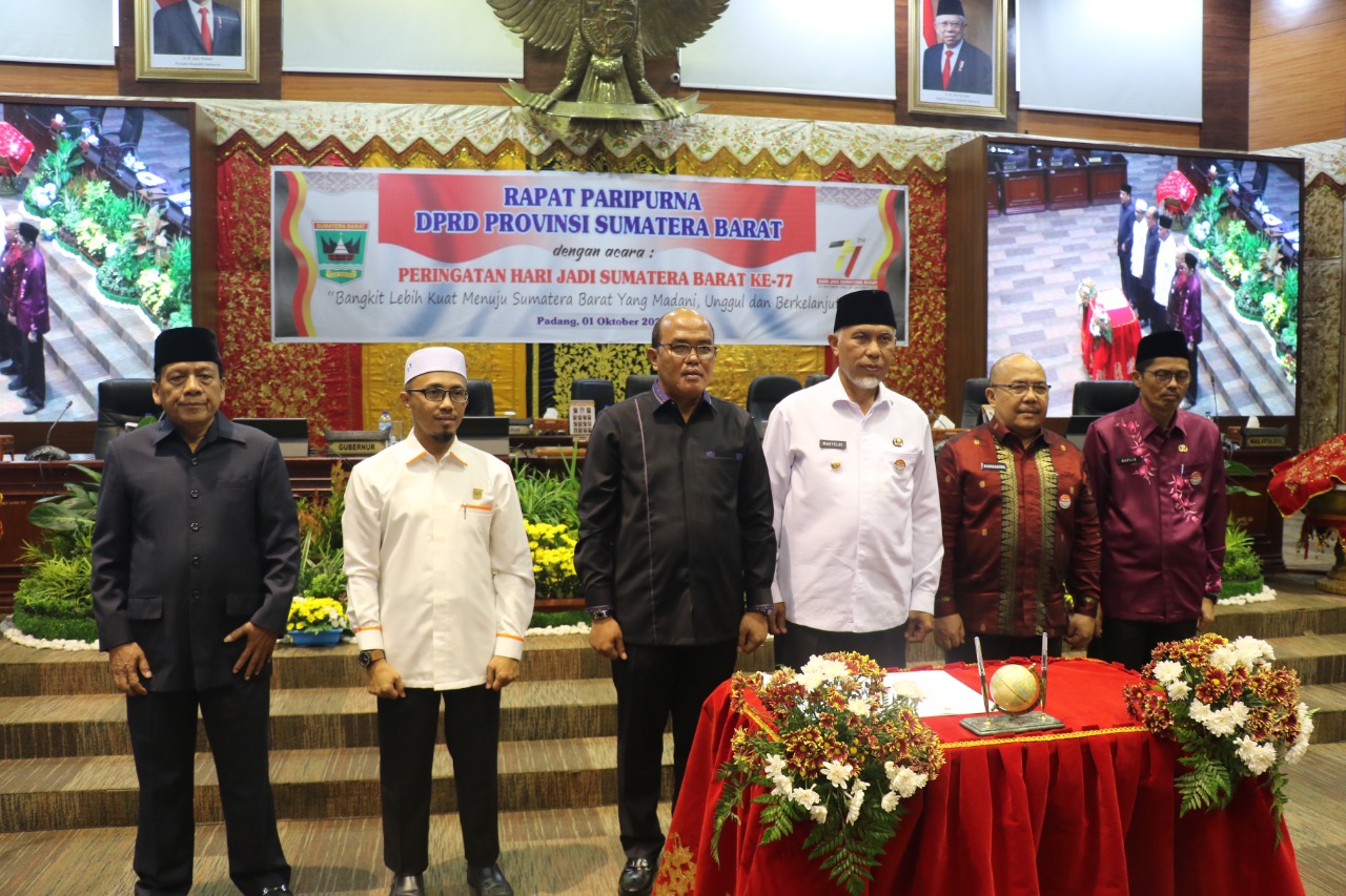 Ranperda APBD Perubahan Sumbar 2022 Resmi Disahkan