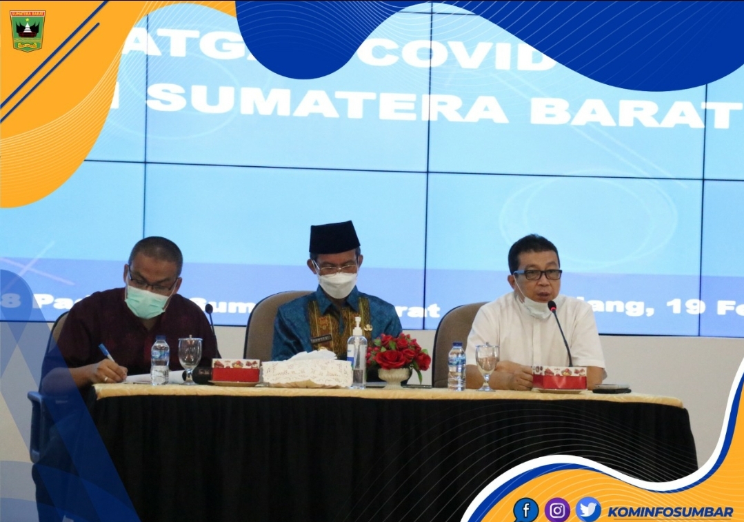 Vaksinasi Tenaga Kesehatan Sumbar Sudah 75 Persen