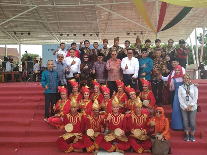 Wagub Nasrul Abit Tutup Sumbar Expo 2017