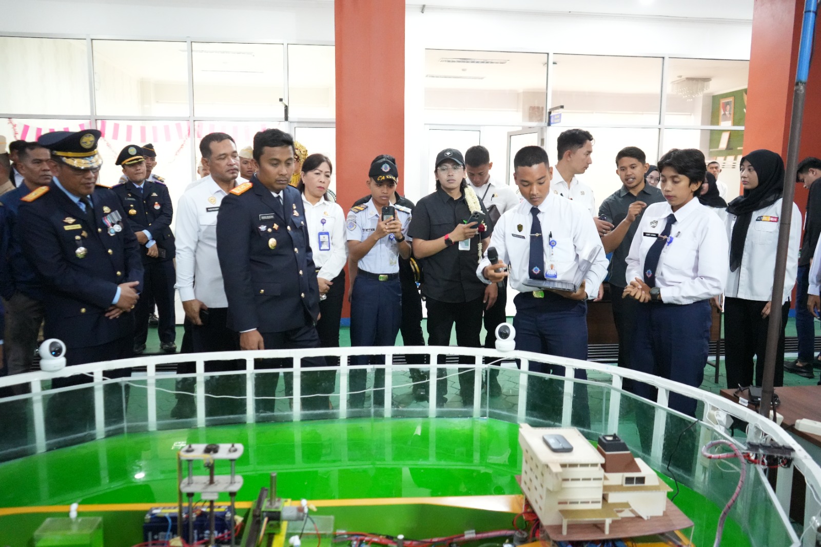 Wagub Sumbar Tegaskan Transportasi Sebagai 'Jalan Kehidupan' Penopang Visi Indonesia Emas 2045