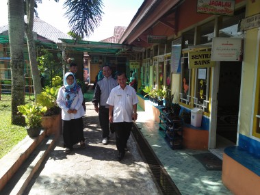 Pembinaan Persiapan Lomba Sekolah Sehat Tingkat Provinsi Tahun 2017 ke Kota Padang Panjang