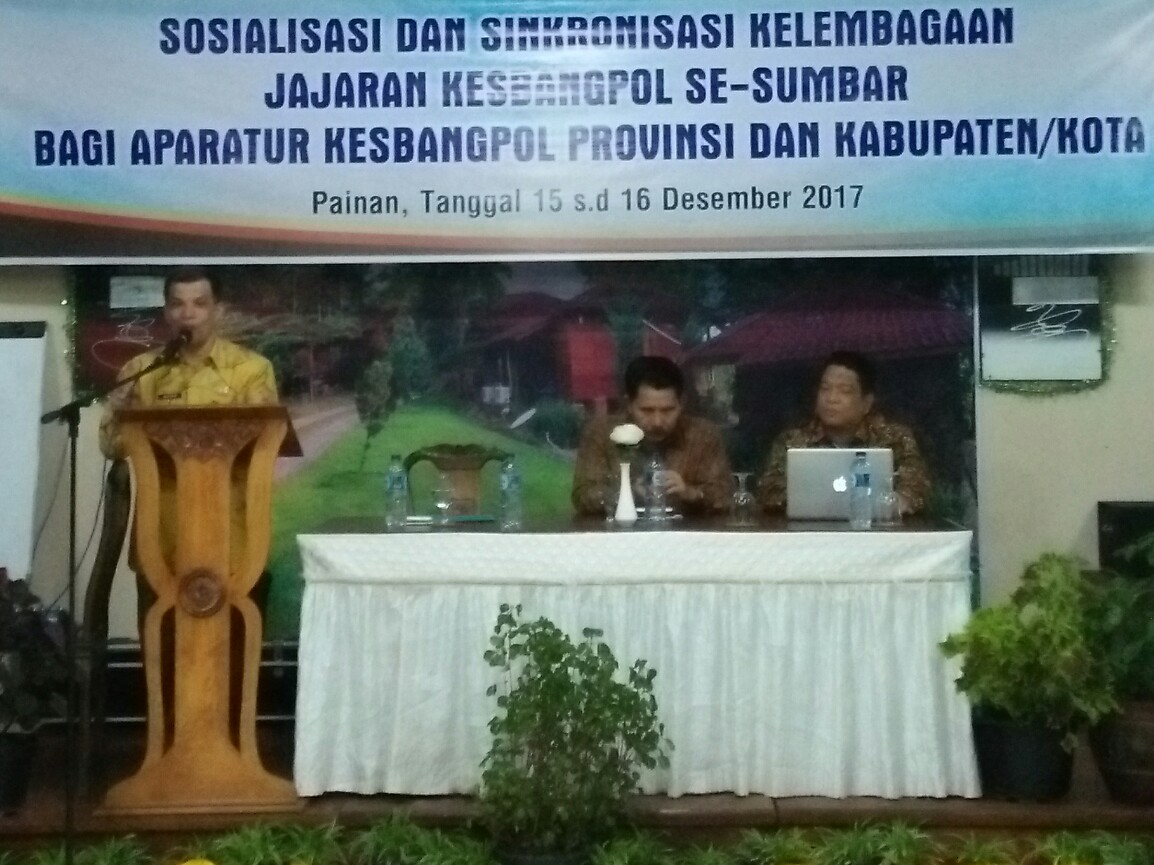 Sikapi persoalan kelembagaan, Kesbangpol Sumbar gelar sosialisasi dan sinkronisasi dengan kabupaten/kota