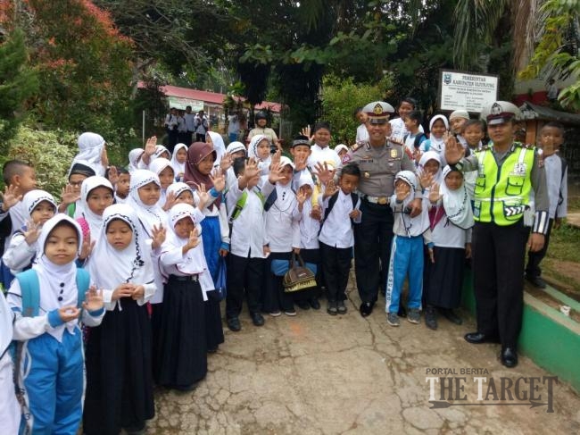 Cara Kasat Lantas Sijunjung Peringati Hari Pers Nasional