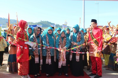 JAMBORE KADER PKK BERPRESTASI SUMBAR TAHUN 2018  DI PANTAI CAROCOK PAINAN