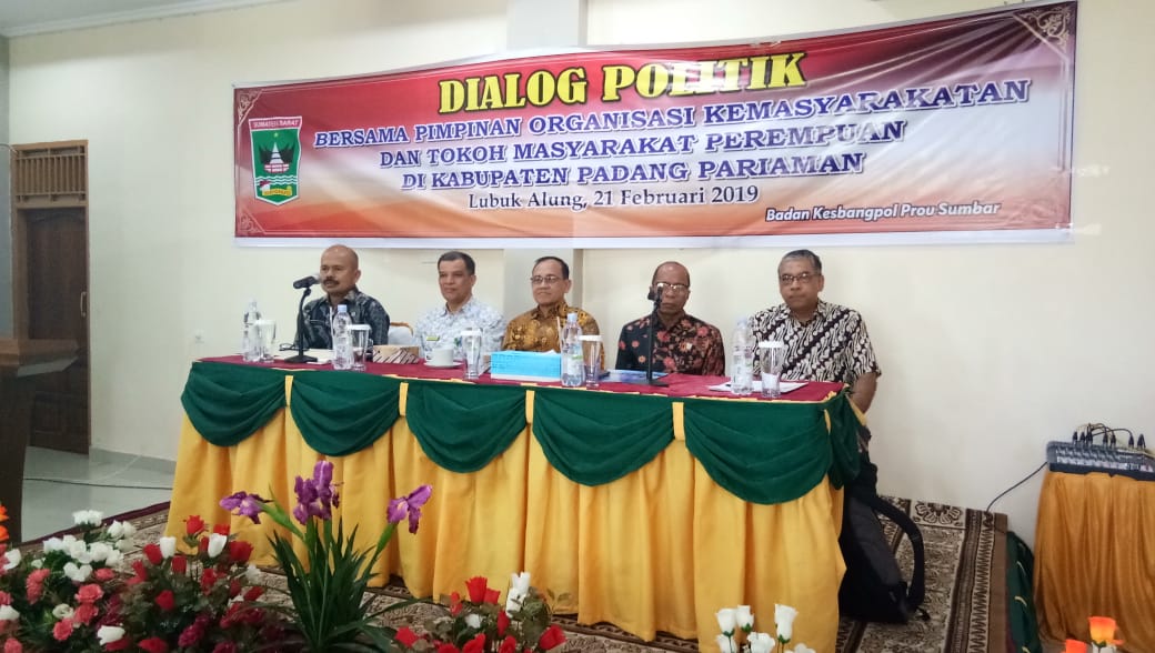 Dialog Politik Tingkatkan Pemahaman Demokrasi Masyarakat