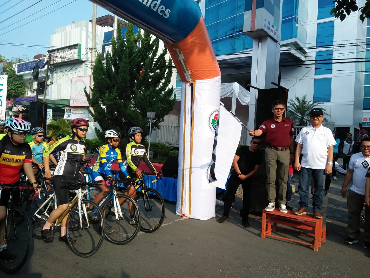 Gelorakan Semangat Badan Usaha Nagari melalui Penyelenggaraan Fun Bike Tour de BUMDes