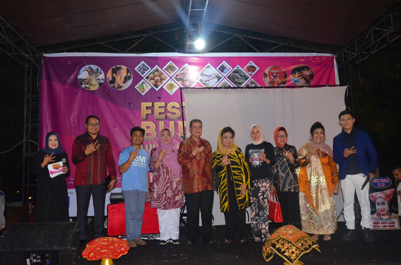 Wakil Gubernur Sumbar Menghadiri Festival Budaya Luhak Nan Tigo 2019