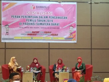 SOSIALISASI PERAN PEREMPUAN DALAM PENGAWASAN PEMILU