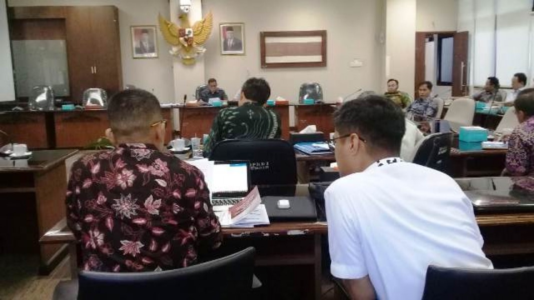 Desak OJK Tuntaskan UKK Direksi, Komisi III DPRD Sumbar Akan Konsultasi ke Kemendagri Terkait Bank Nagari