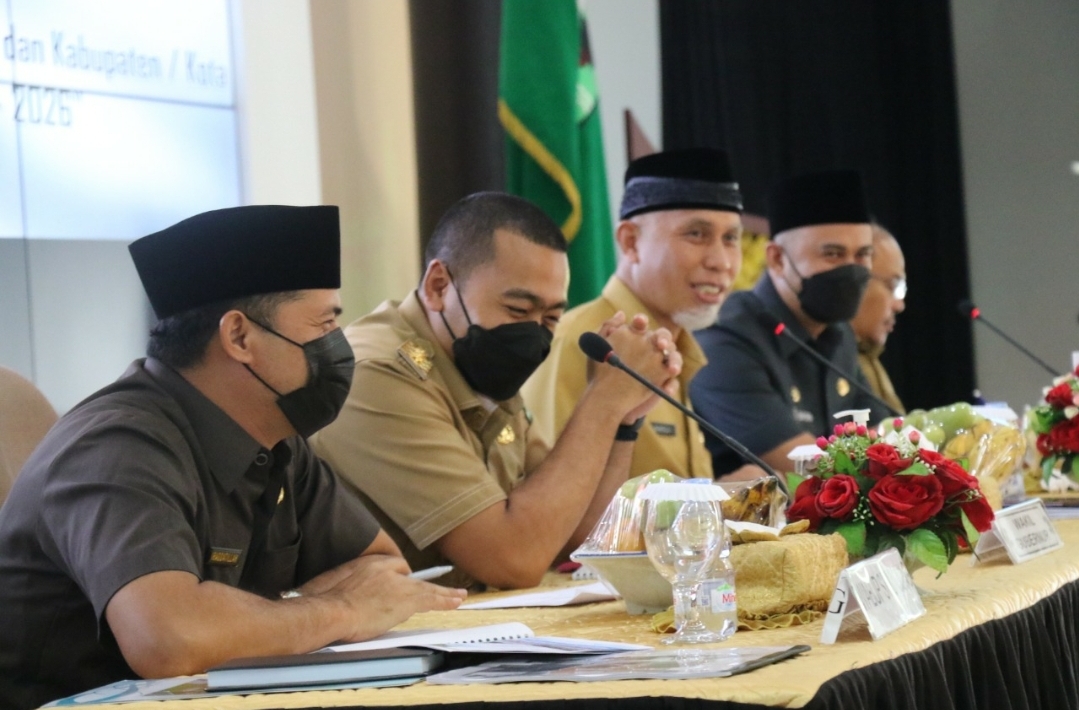 Kebutuhan Jagung Tinggi, Gubernur Ingin Ada Regulasi Pemanfaatan Lahan Tidur di Sumatera Barat