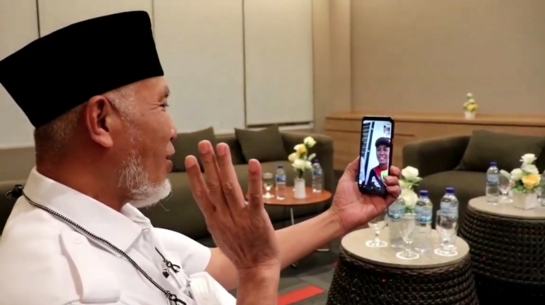Yalatif Raih Emas Cabor Gantole, Gubernur Mahyeldi Ucapkan Selamat Melalui Video Call  
