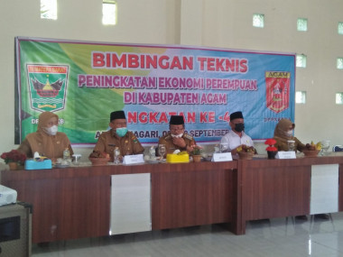 DP3AP2KB Sumbar Gelar Bimtek Peningkatan Ekonomi Perempuan