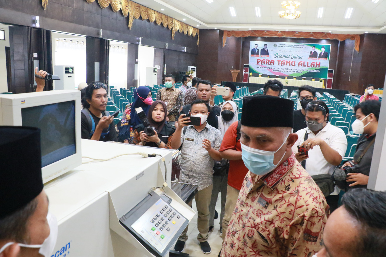Gubernur Sumbar Pastikan Embarkasi Padang Siap Untuk Pemberangkatan Jamaah Haji
