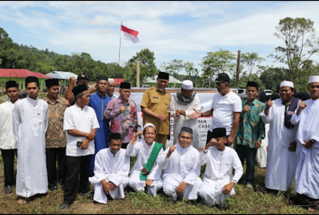 Gubernur Ajak Hidupkan Potensi Pertanian di Pondok Pesantren