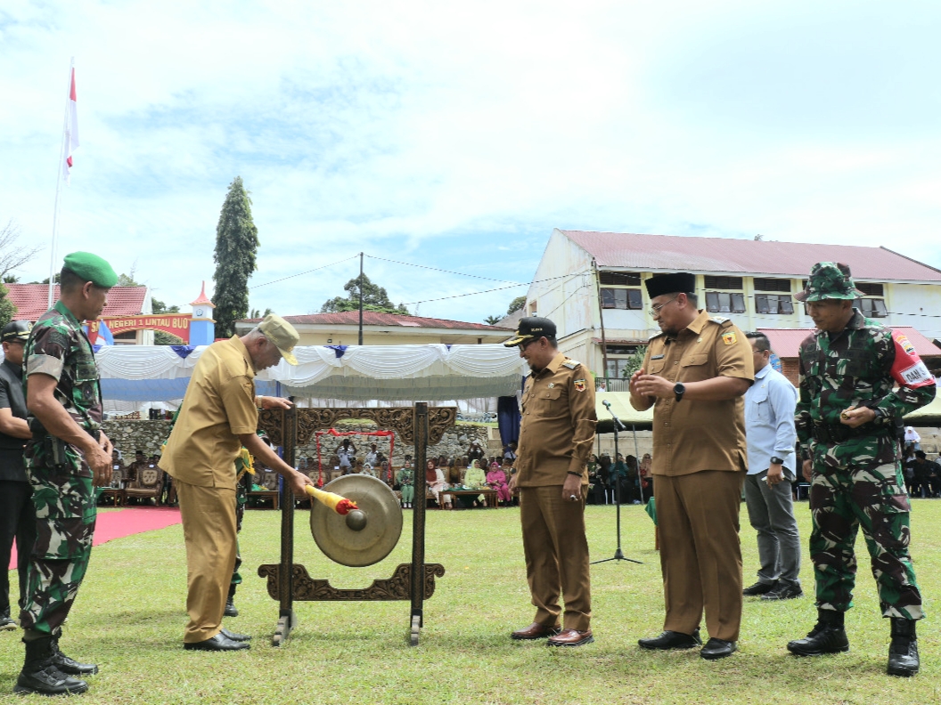 Gubernur Sumbar Buka TMMD 114 di Lintau Buo Utara, Tanah Datar