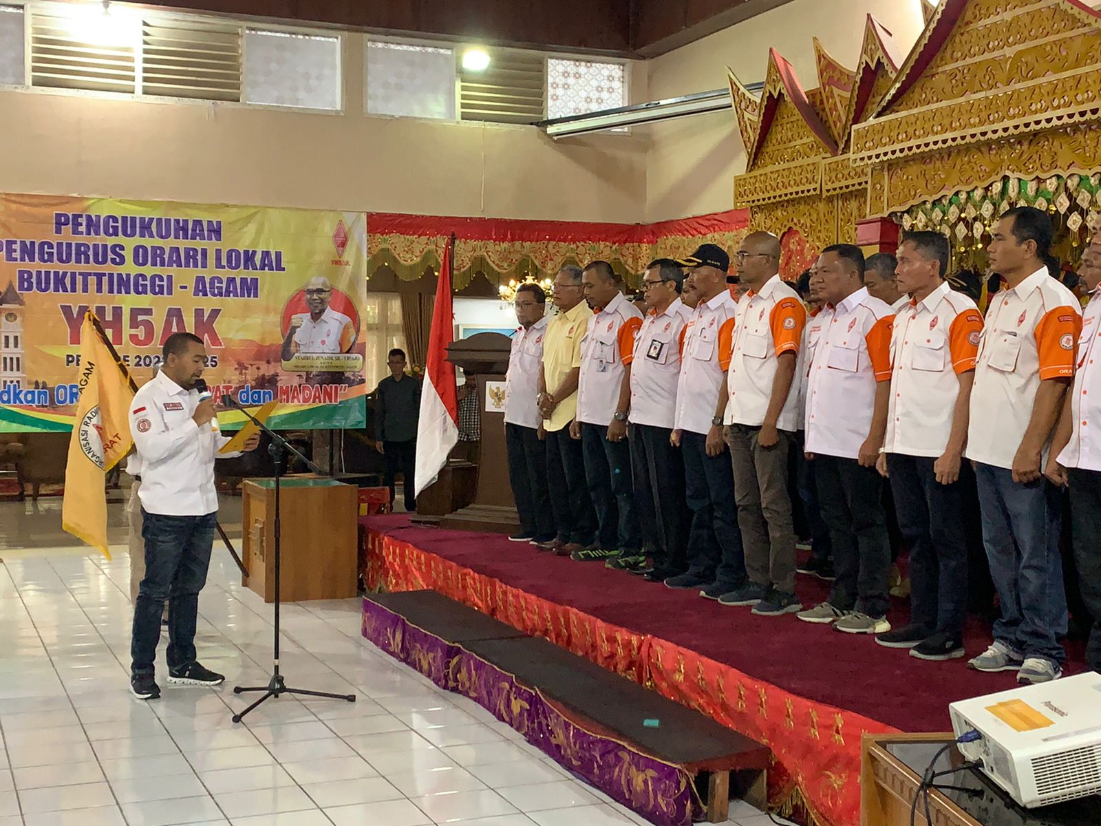 Kukuhkan Kepengurusan ORARI Lokal Bukittinggi - Agam, Audy Joinaldy: ORARI Tak Terdisrupsi Era Digital