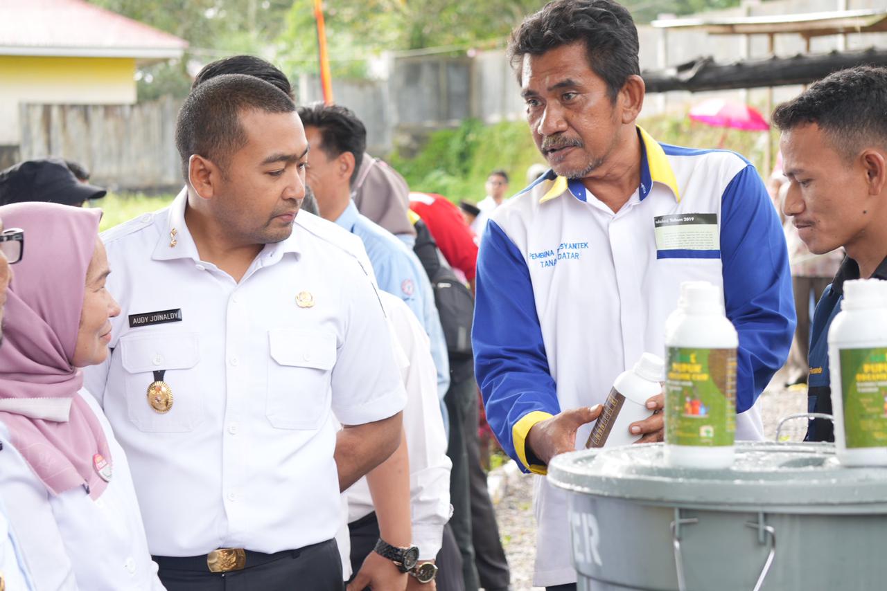 Pertama di Dunia, Audy Joinaldy Resmikan Taman Literasi dan Kampung Iklim Ecobrick Nagari Andaleh