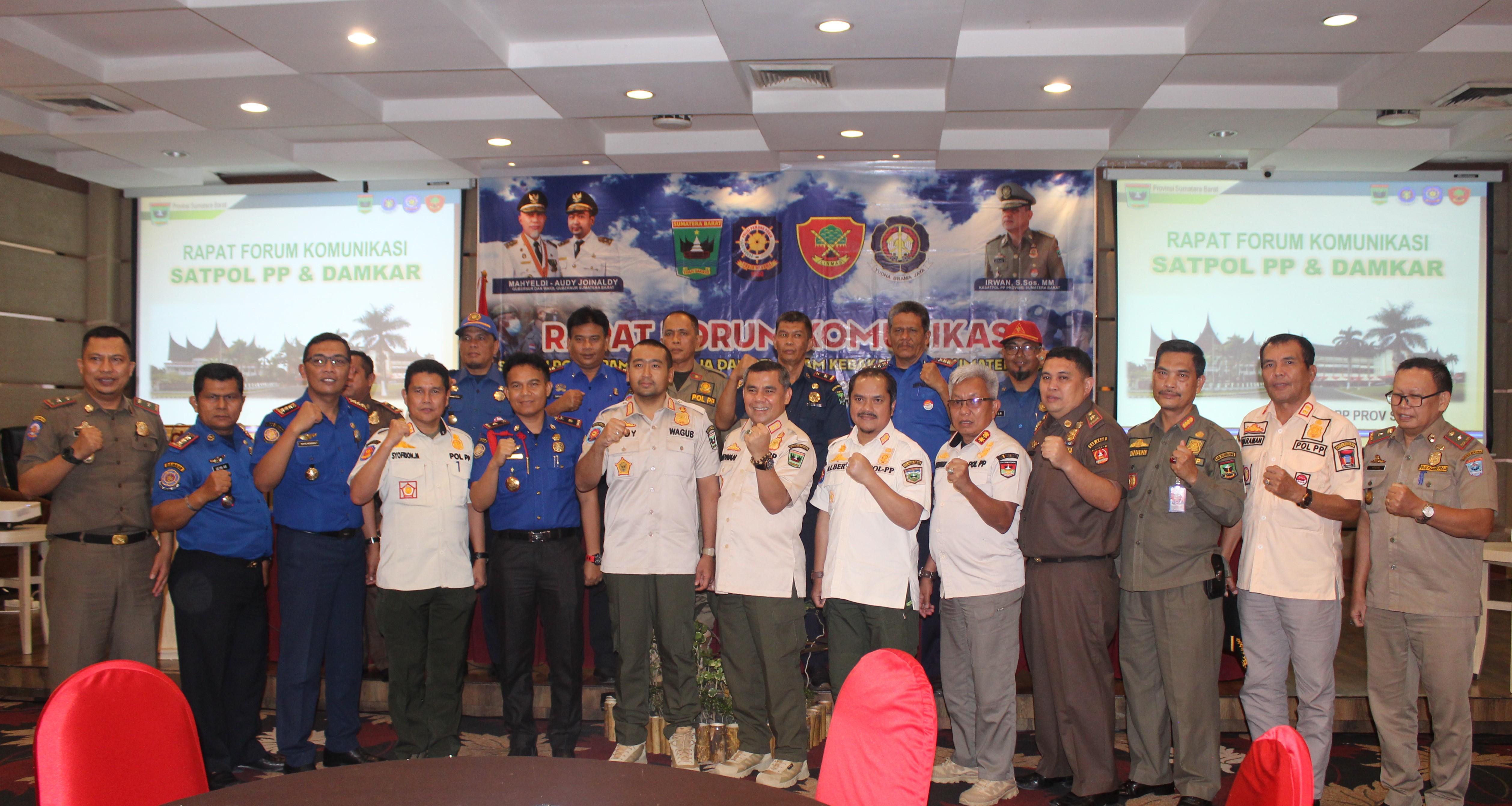 Rapat Forum  Komunikasi Satuan Polisi Pamong Praja dan Pemadam Kebakaran se-Sumatera Barat, Wagub Audy Joinaldy "Mari Ciptakan Satpol PP yang Humanis"