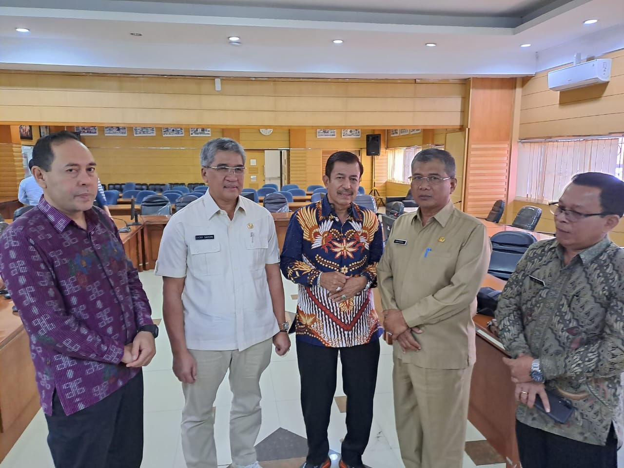 Dinas PMD Dampingi Komisi 1 DPRD Sumbar Studi Banding "Gerbang Desa" ke Jabar