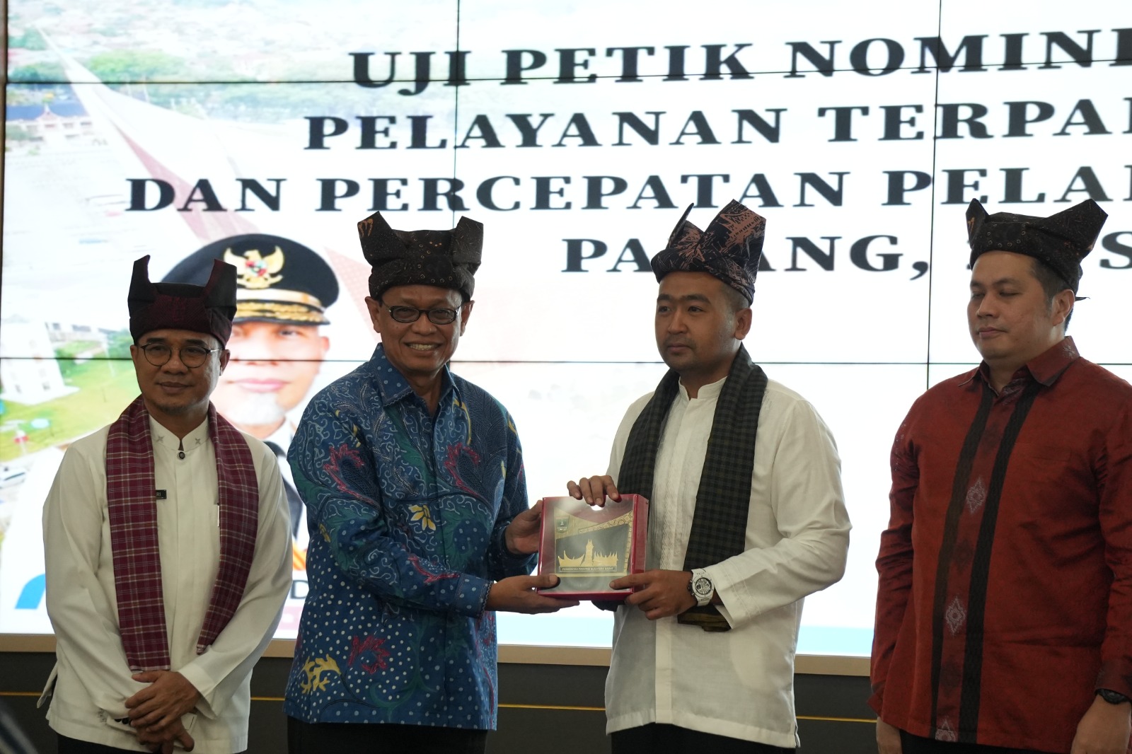Penilaian Kinerja PTSP dan PPB Jauh Membaik, Sumatera Barat Masuk Nominasi di Tingkat Nasional