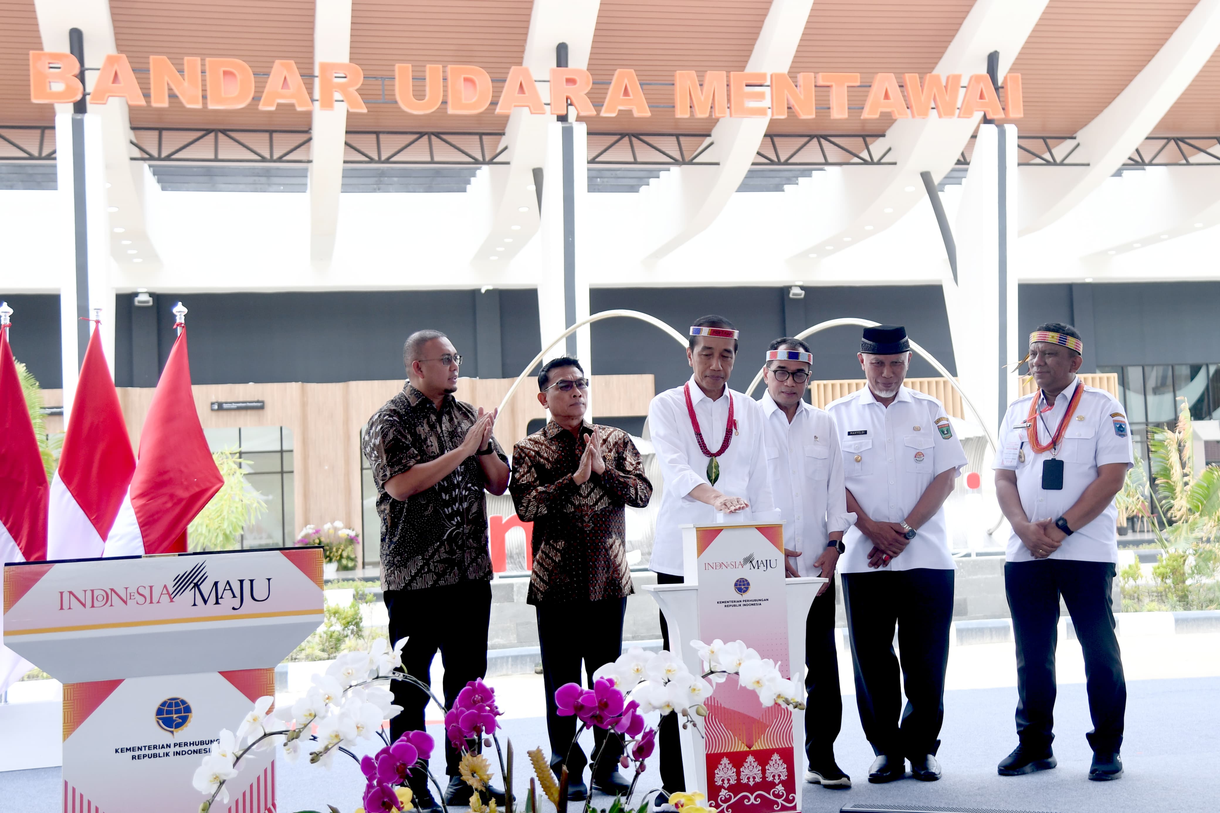 Resmikan Bandara Mentawai, Presiden Jokowi Berharap Efek Berganda Dongkrak Pariwisata