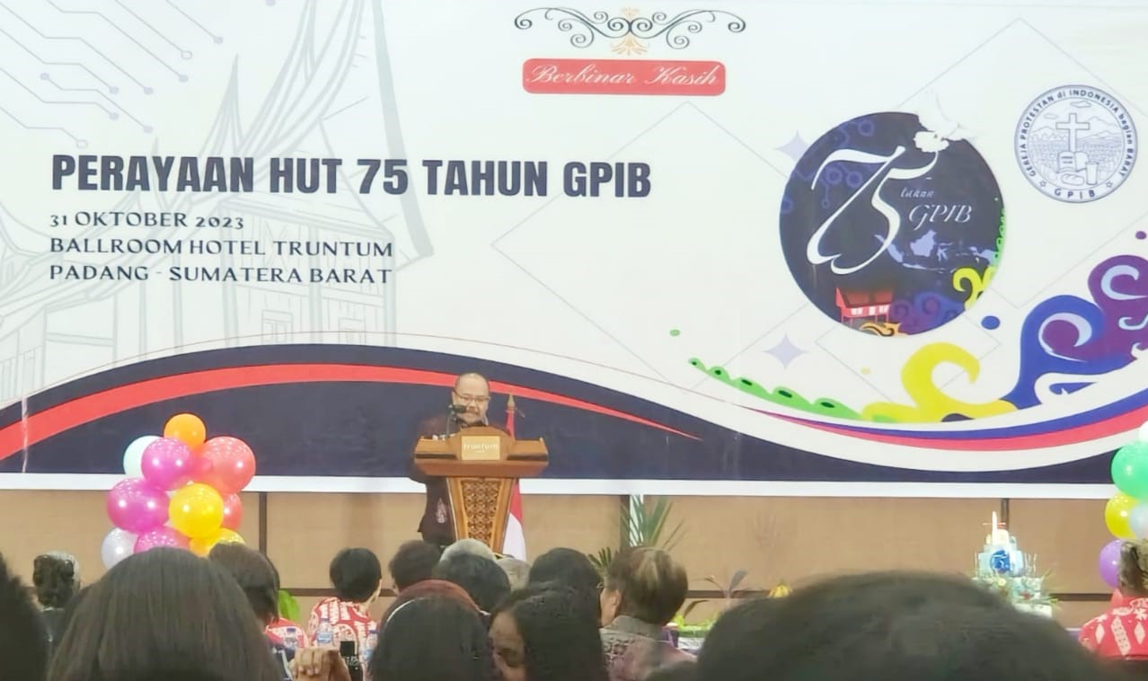 Hadiri Perayaan Nasional HUT GPIB ke-75 di Padang, Sekda Hansastri Sampaikan Pesan Jaga Kondusifitas Jelang Pemilu 