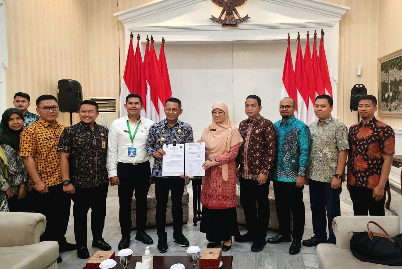 Pemprov Sumbar dan Jabar Tandatangani Kerjasama Pengembangan Kompetensi Sumber Daya Manusia 