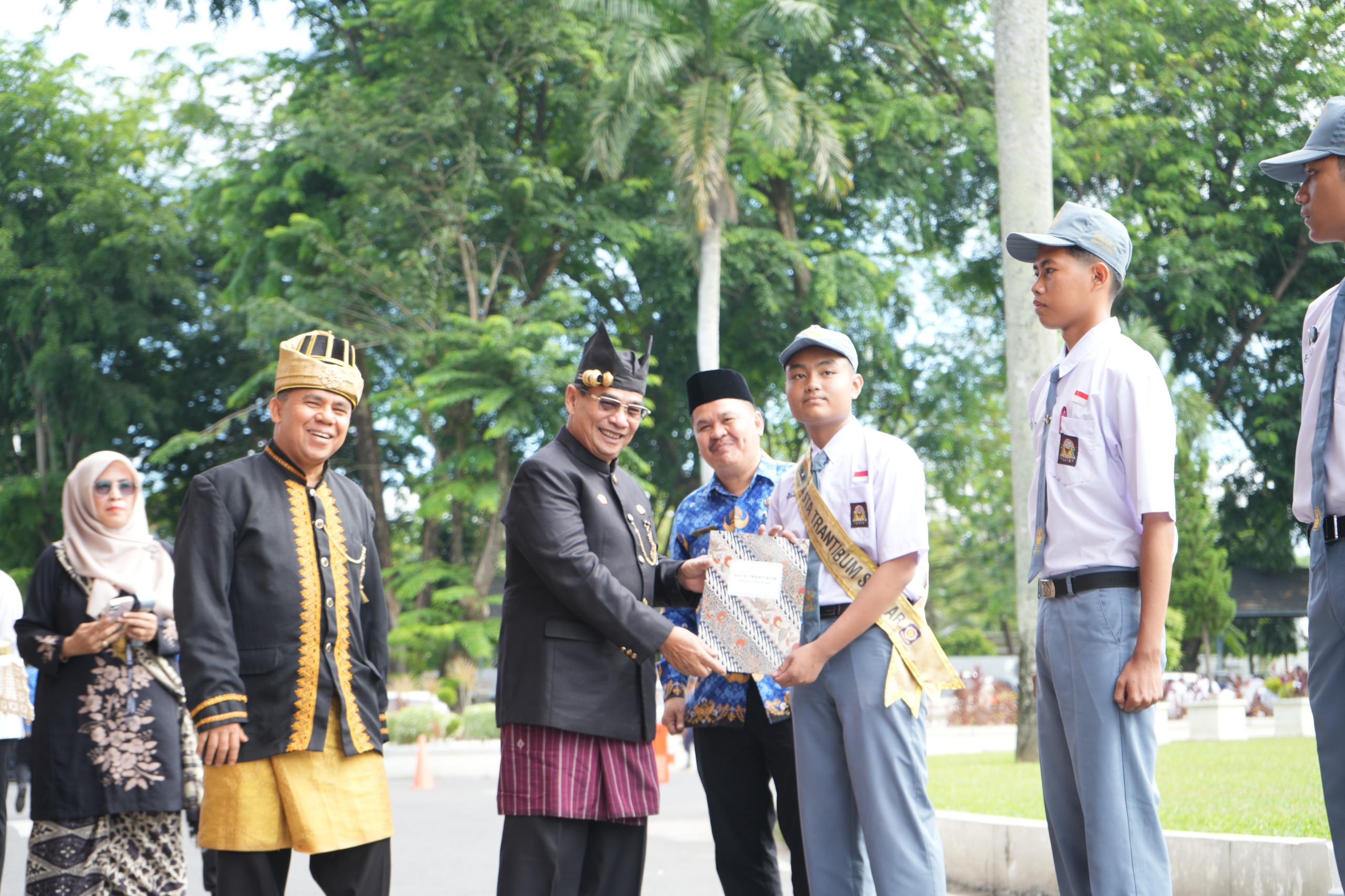 Cegah Kenakalan Remaja di Sekolah, Pemprov Sumbar Kukuhkan Duta Trantibum Sumbar