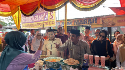 Pastikan Keamanan Makanan Jelang Lebaran, Dinkes Sumbar Inspeksi di Kota Solok